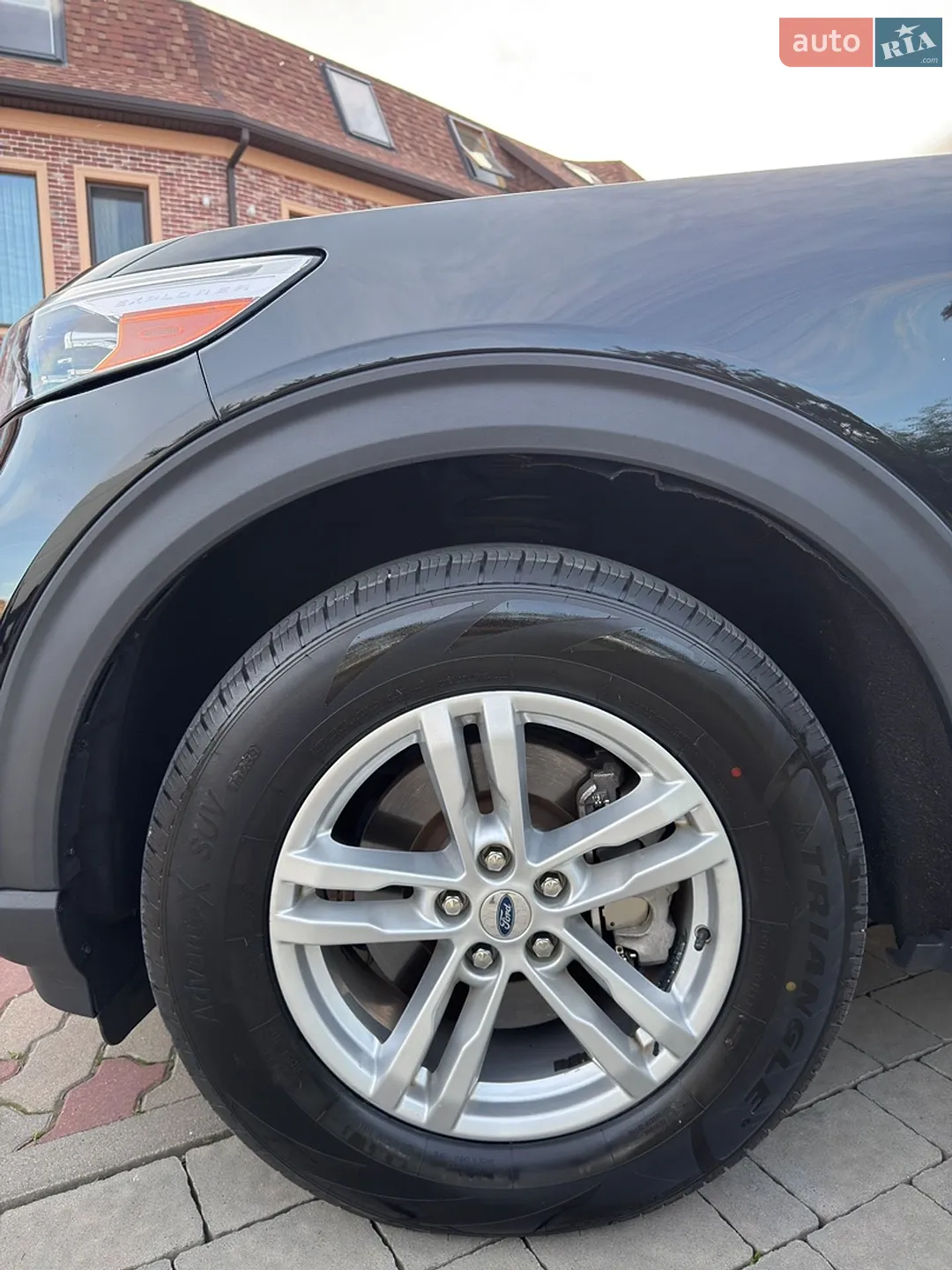 2020 Ford Explorer - мініатюра 21