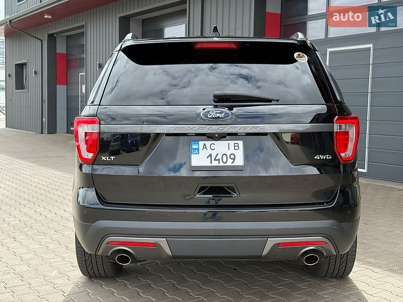 Позашляховик / Кросовер Ford Explorer 2017 в Ковелі