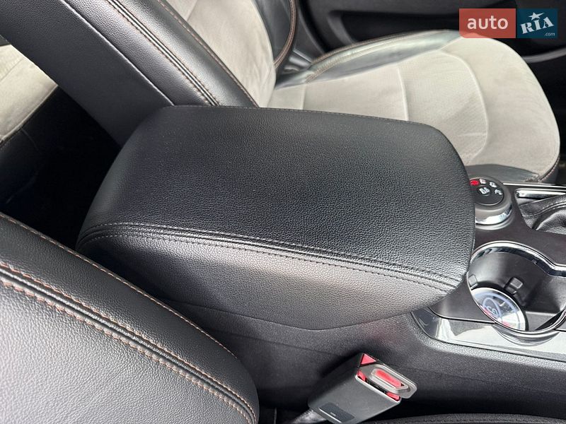 Позашляховик / Кросовер Ford Explorer 2017 в Ковелі