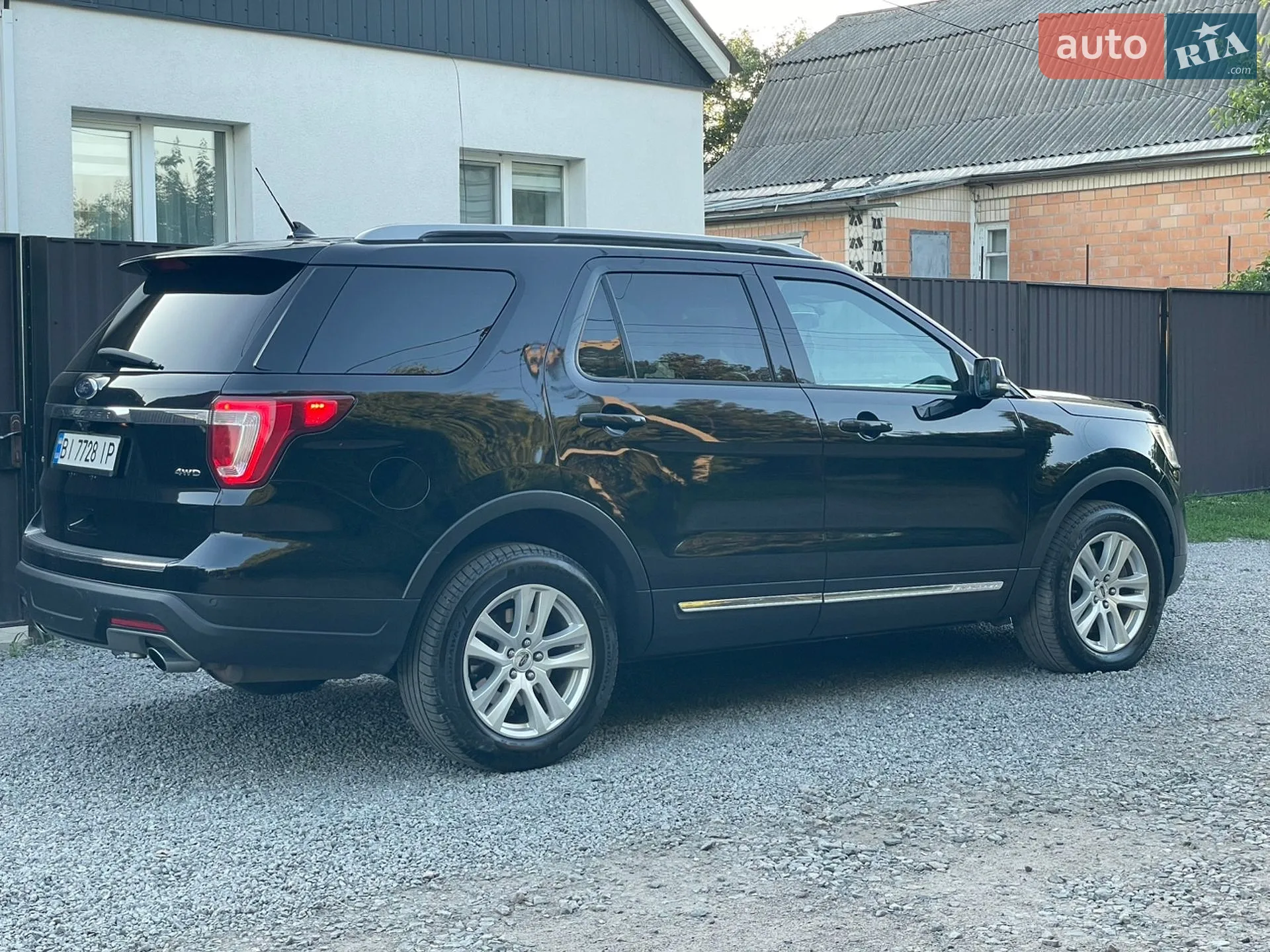2018 Ford Explorer - мініатюра 24