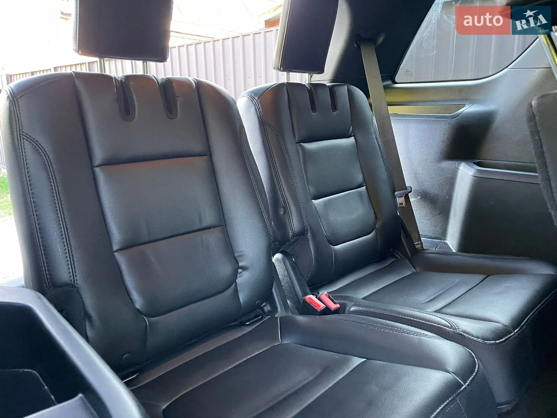 2018 Ford Explorer - мініатюра 91