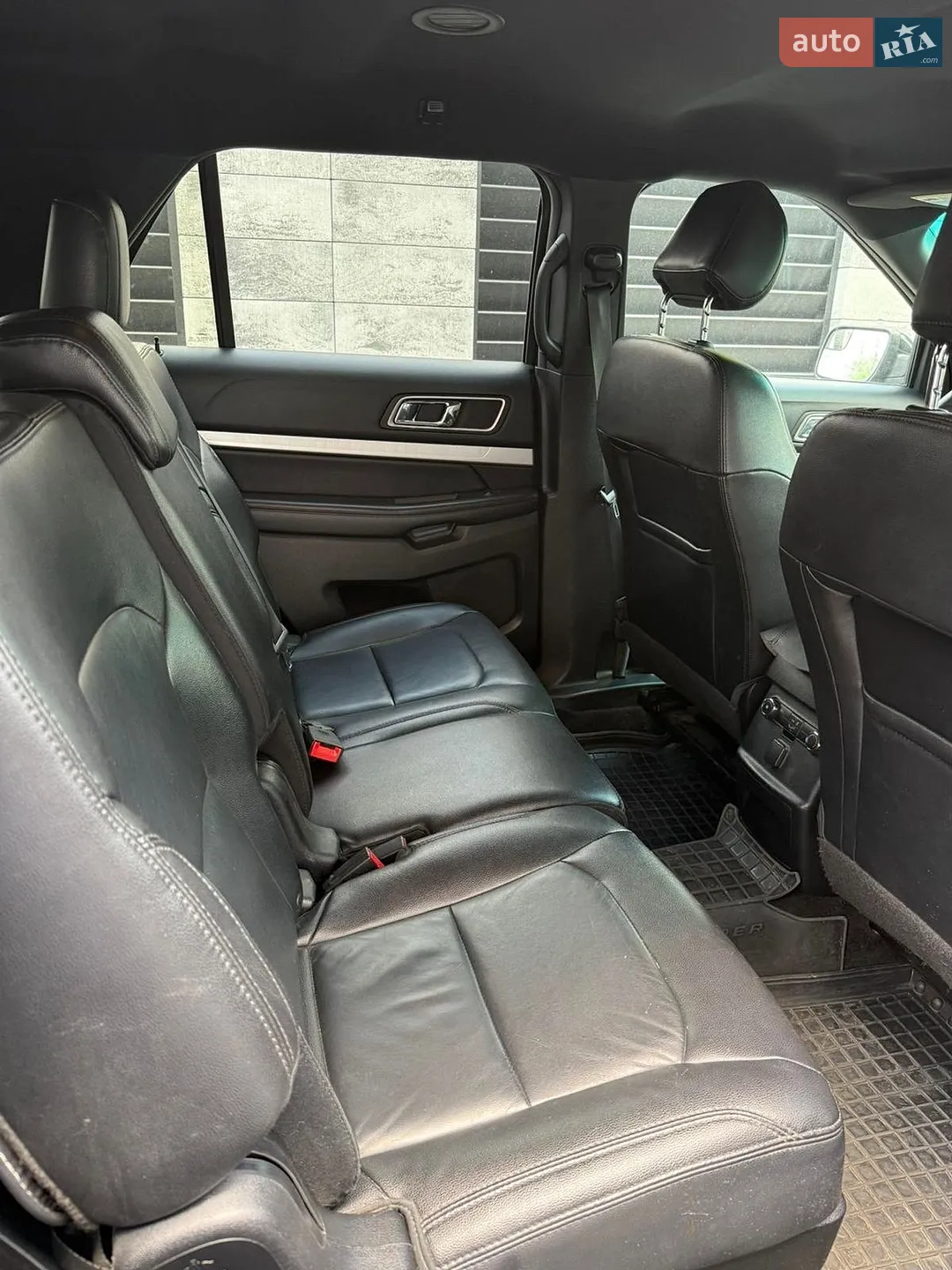 2016 Ford Explorer - мініатюра 6