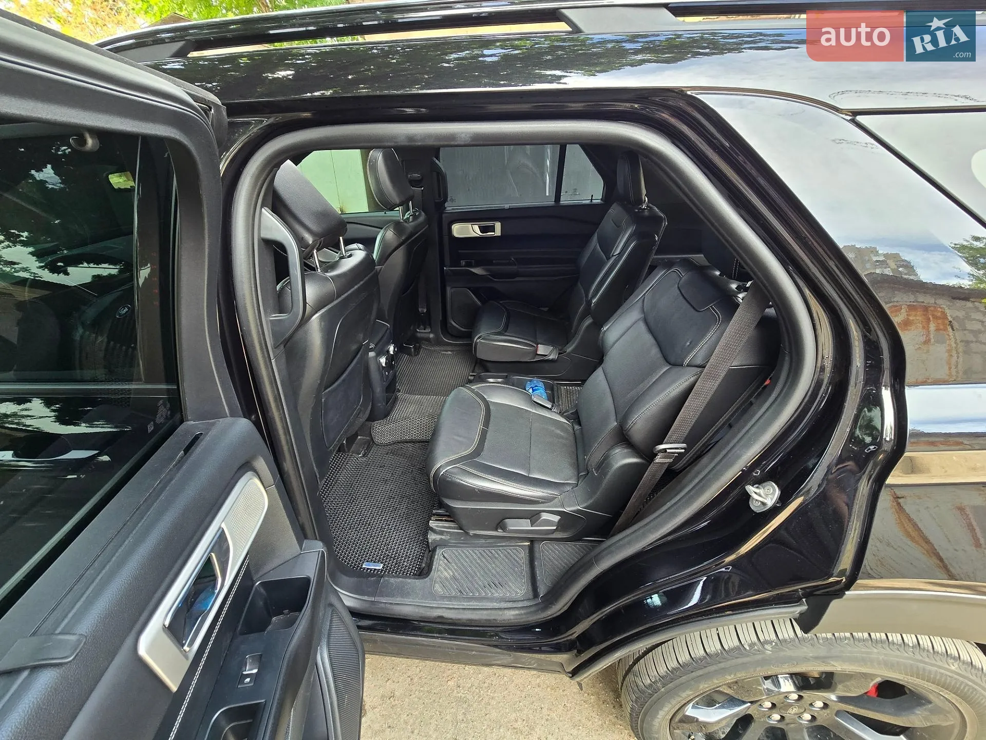 2020 Ford Explorer - мініатюра 13