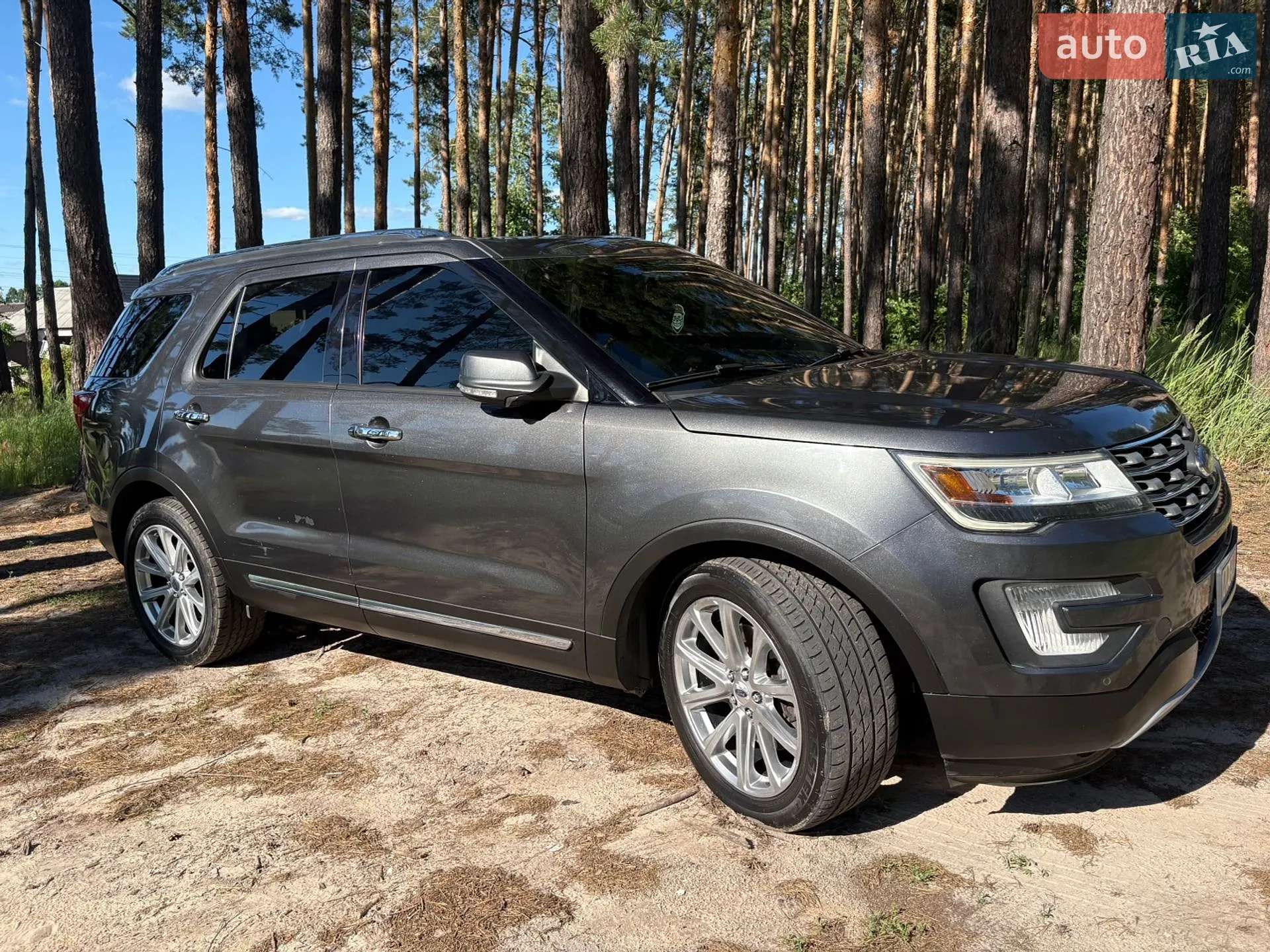 2017 Ford Explorer - мініатюра 5