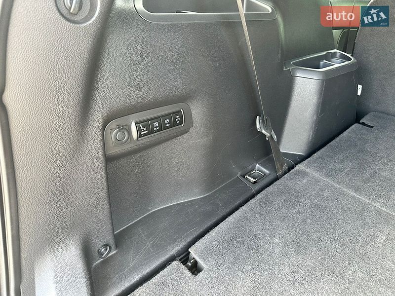 Позашляховик / Кросовер Ford Explorer 2011 в Житомирі