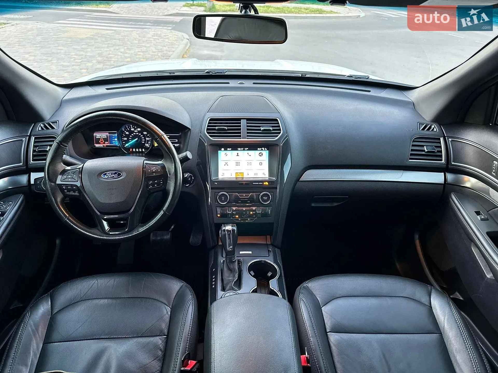 2018 Ford Explorer - мініатюра 21