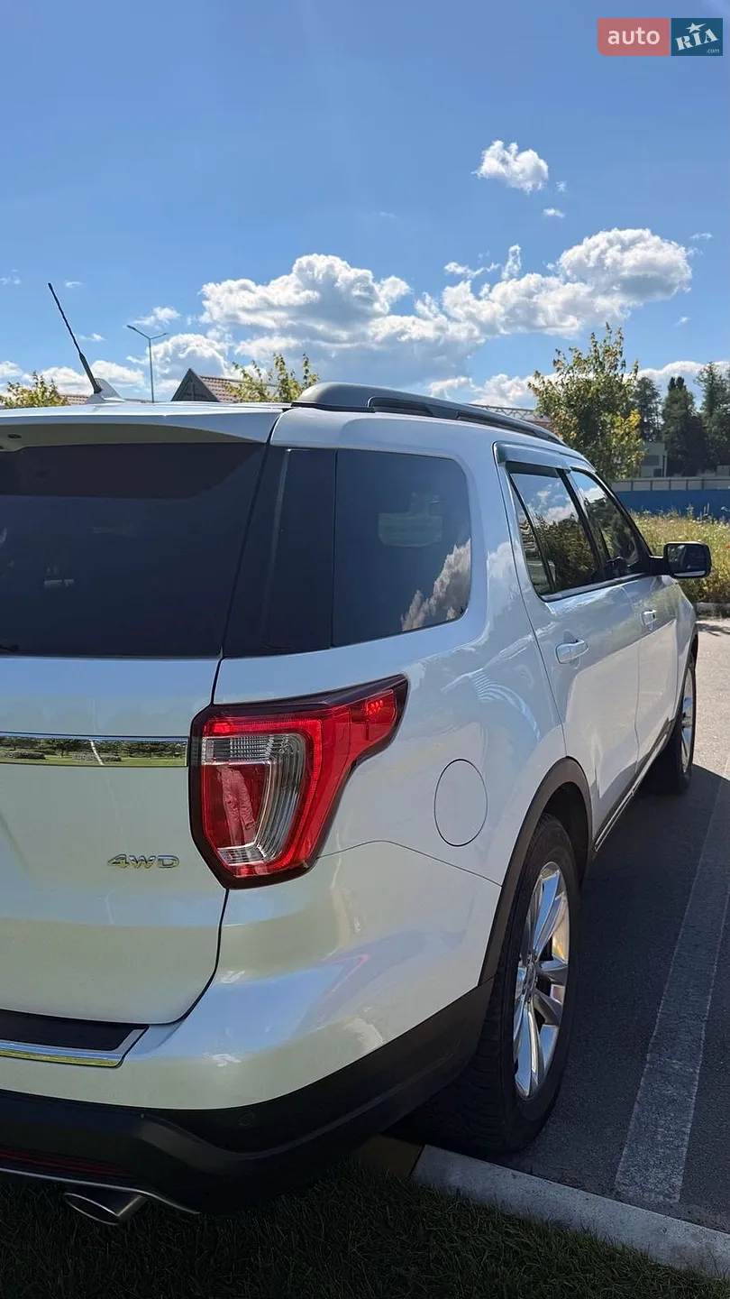 2018 Ford Explorer - мініатюра 5