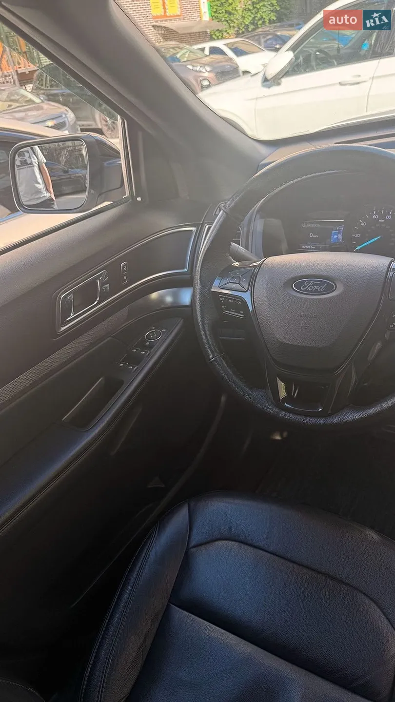 2018 Ford Explorer - мініатюра 10