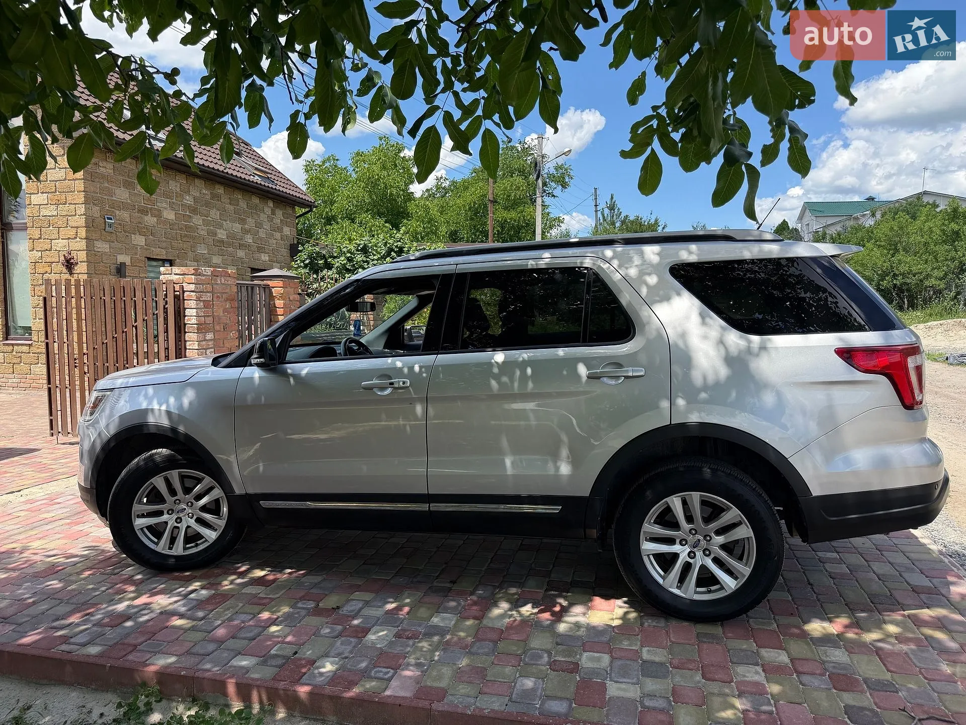 2018 Ford Explorer - мініатюра 7
