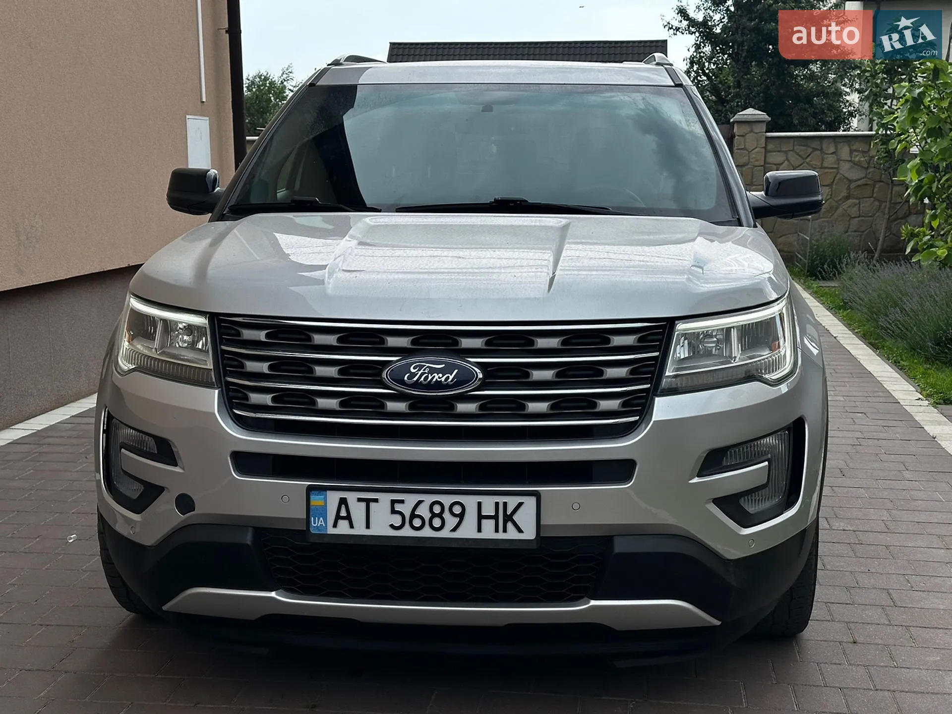 2016 Ford Explorer - мініатюра 4
