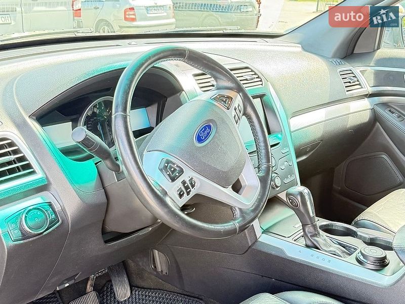 Внедорожник / Кроссовер Ford Explorer 2014 в Львове
