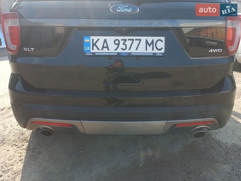 Позашляховик / Кросовер Ford Explorer 2016 в Києві