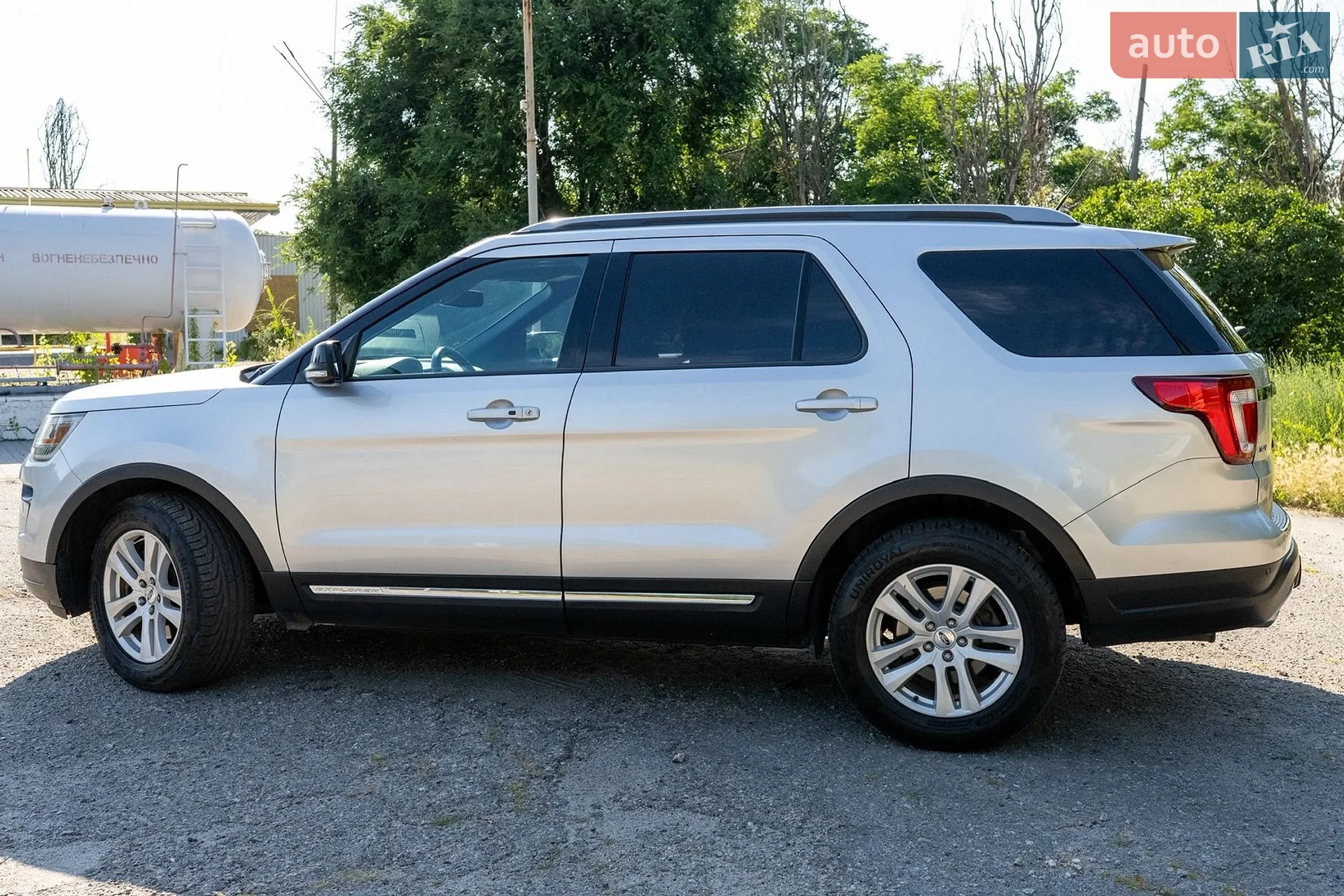 2017 Ford Explorer - мініатюра 5