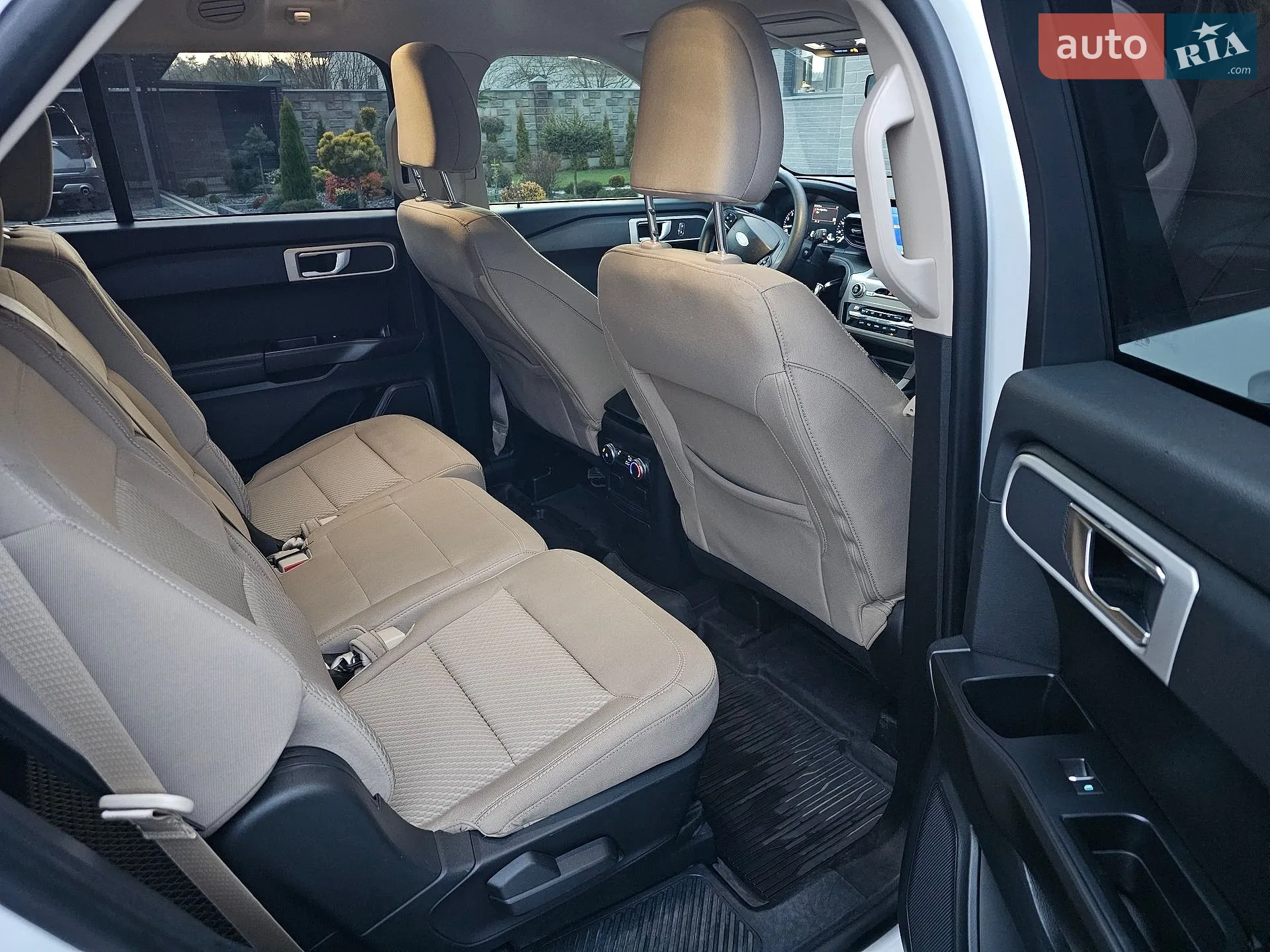 2021 Ford Explorer - мініатюра 15