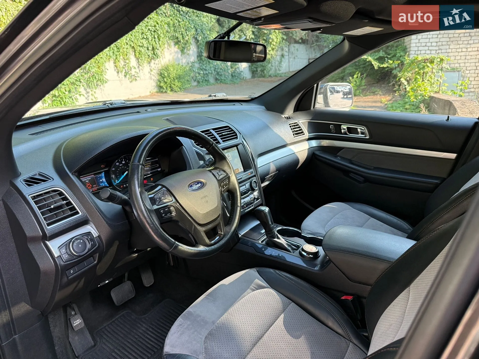 2017 Ford Explorer - мініатюра 7