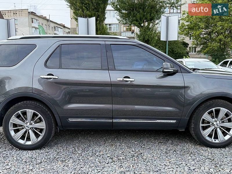Внедорожник / Кроссовер Ford Explorer 2017 в Бердичеве