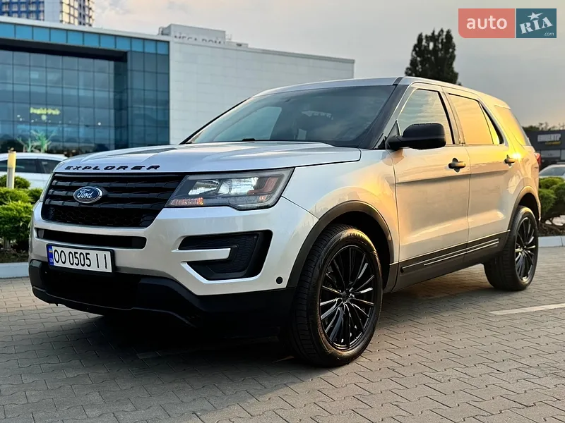 Ford Explorer