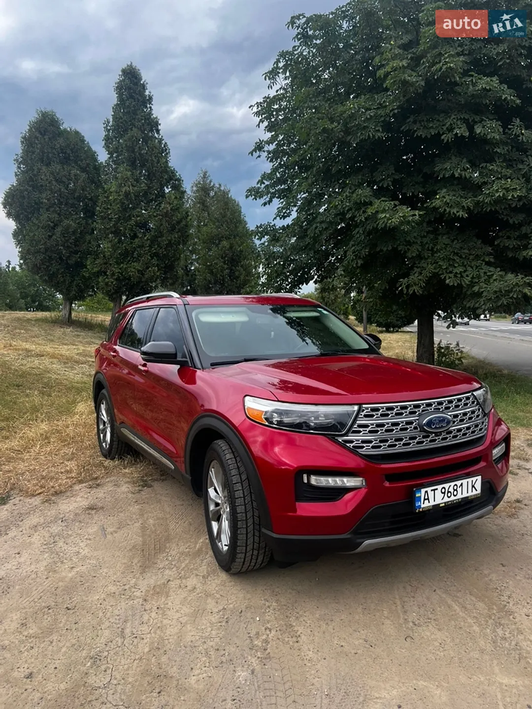 2021 Ford Explorer - мініатюра 2