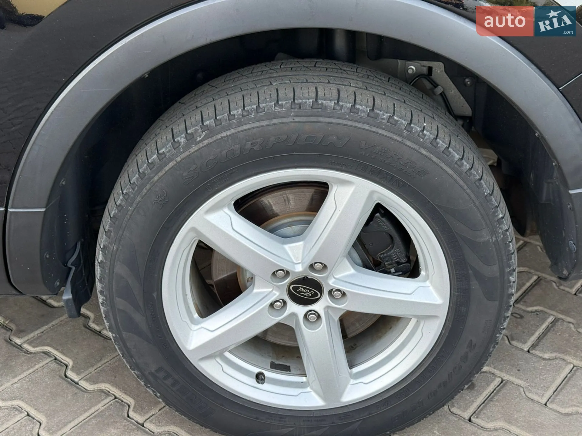 2016 Ford Explorer - мініатюра 27