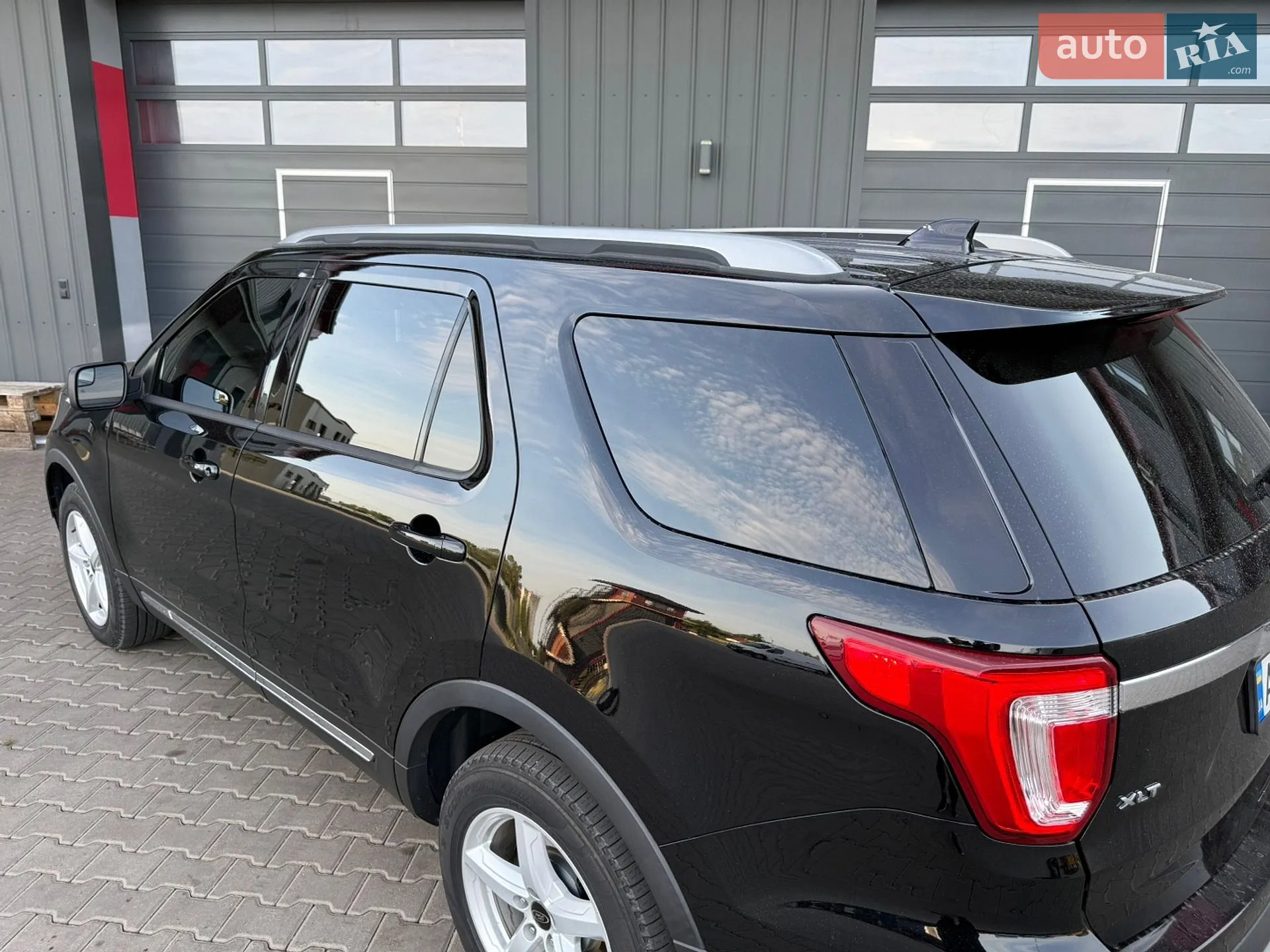 2016 Ford Explorer - мініатюра 39