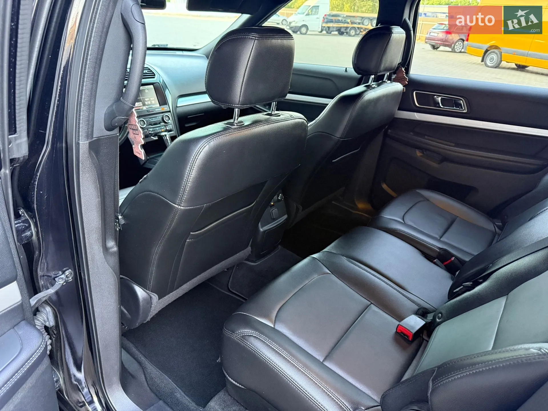 2016 Ford Explorer - мініатюра 68