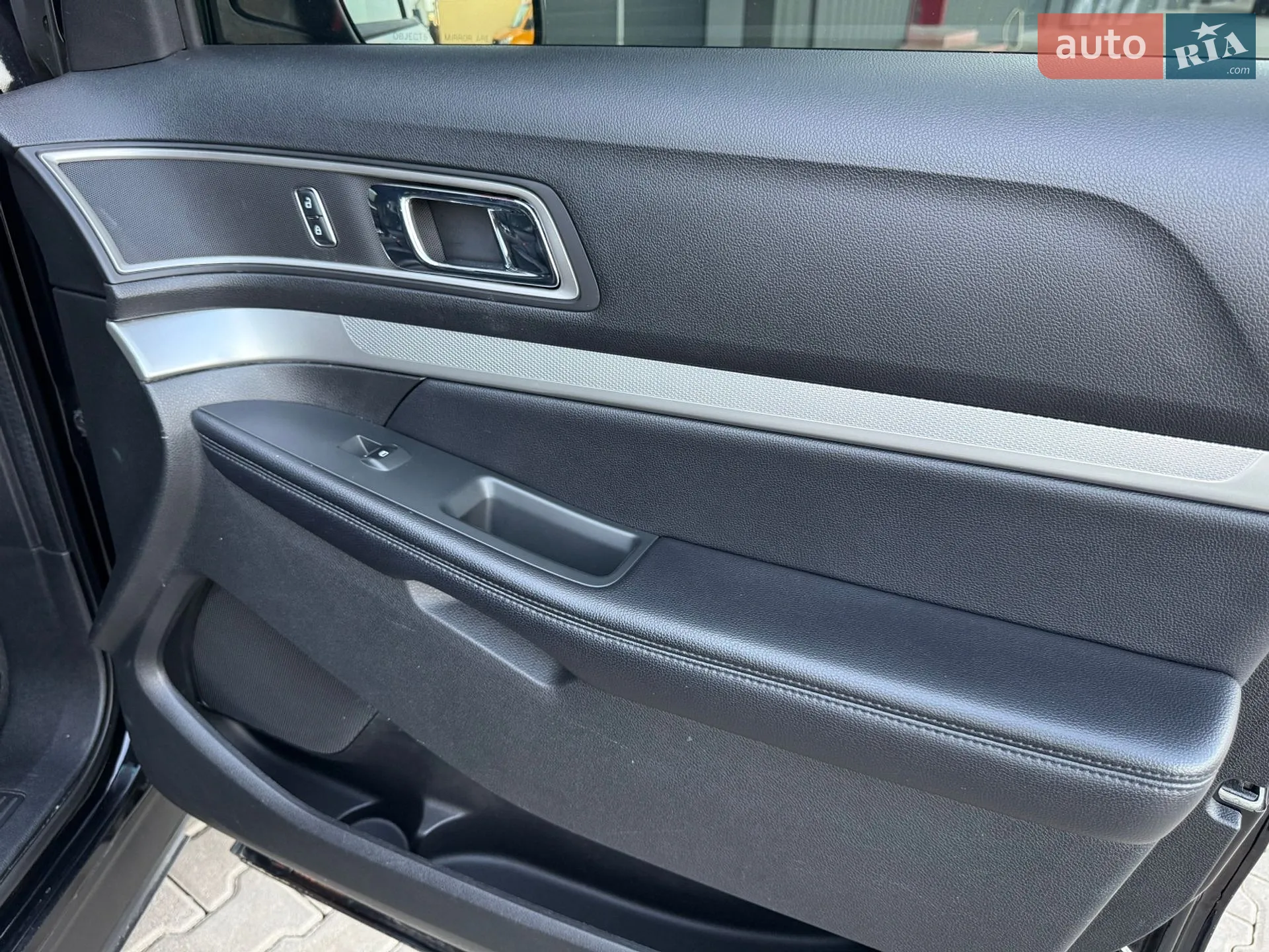 2016 Ford Explorer - мініатюра 72