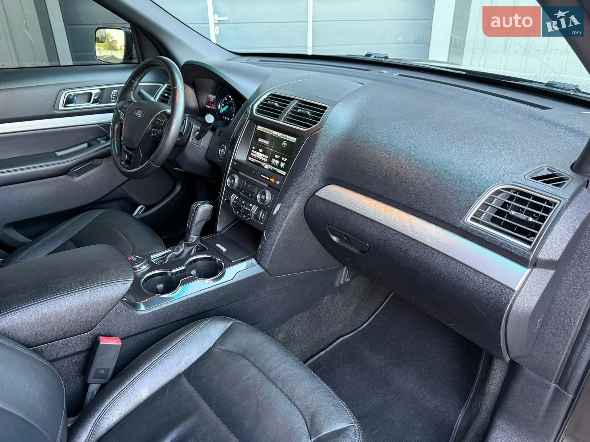 2016 Ford Explorer - мініатюра 74