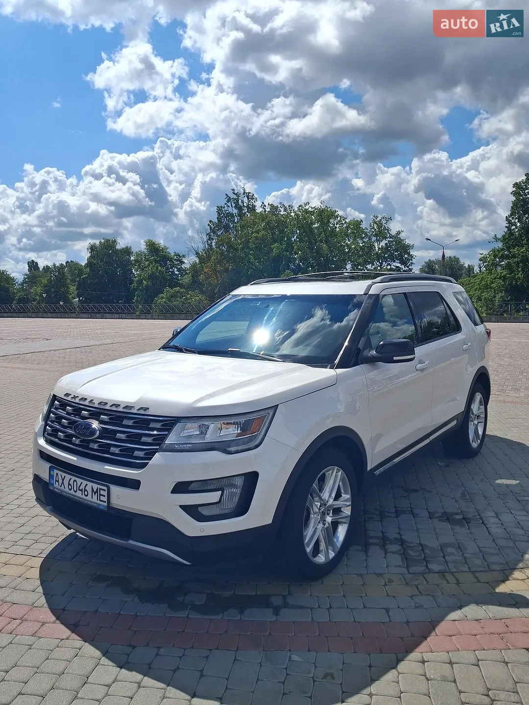 2017 Ford Explorer - мініатюра 3