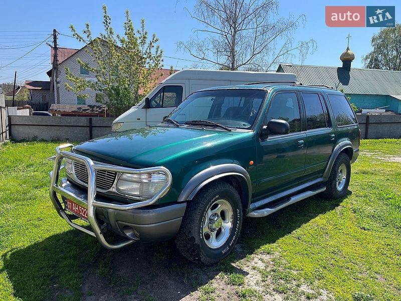 Ford Explorer 2000