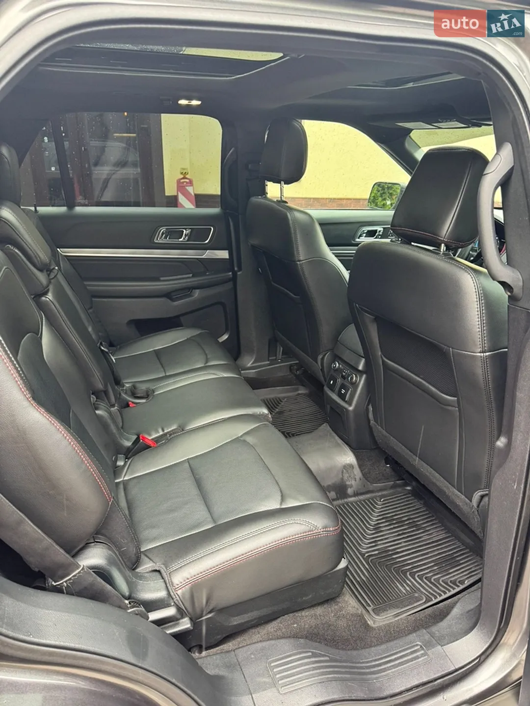 2018 Ford Explorer - мініатюра 20