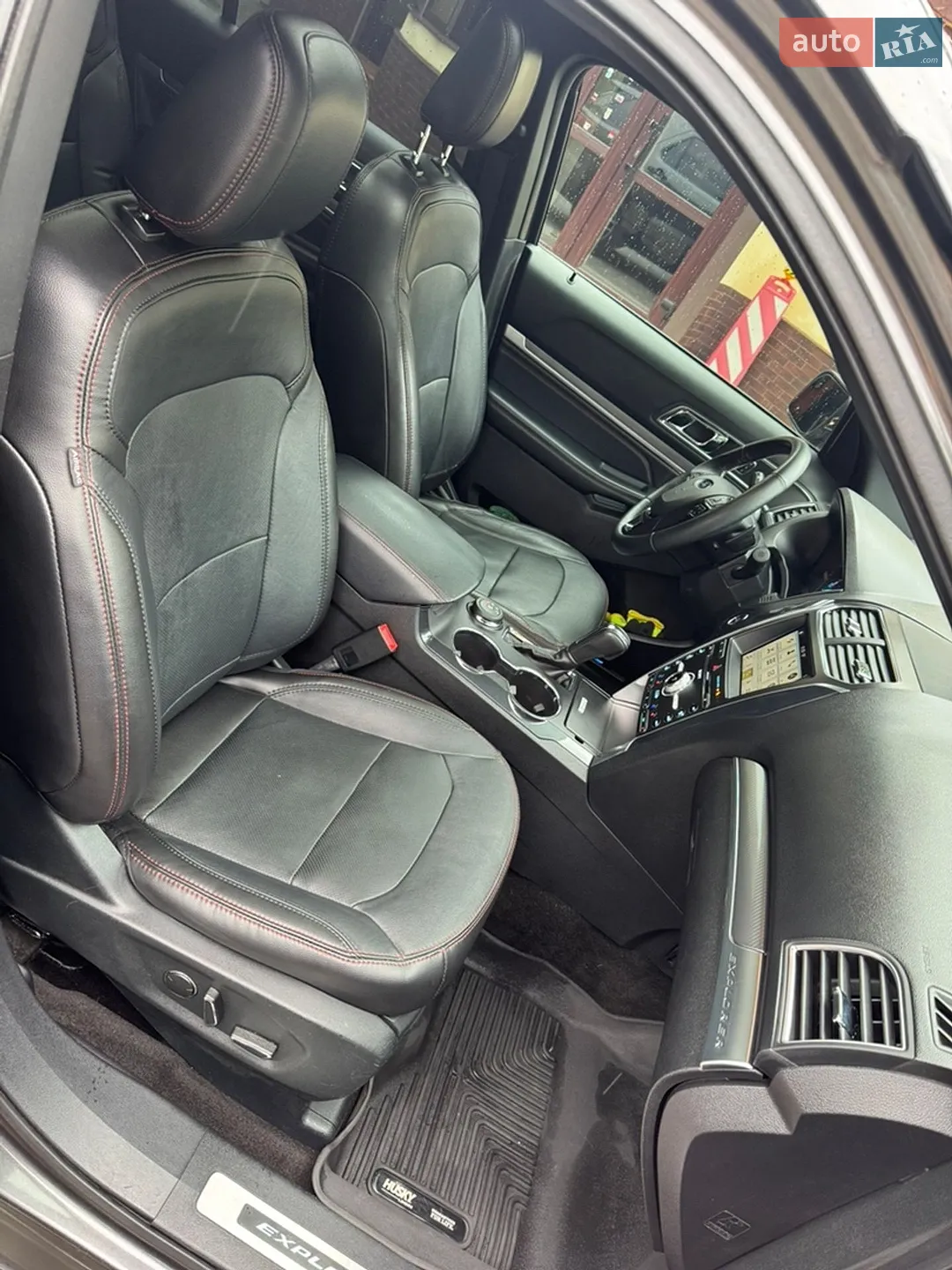 2018 Ford Explorer - мініатюра 23