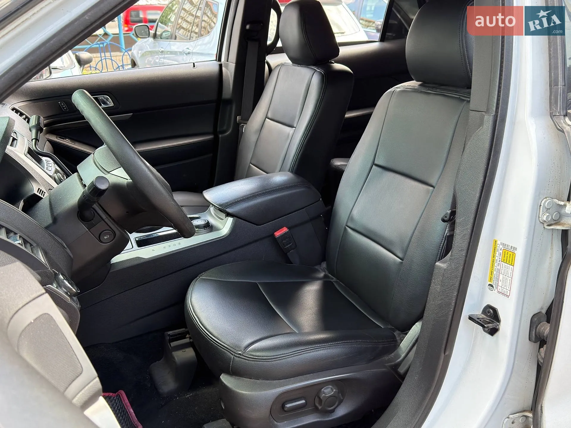 2015 Ford Explorer - мініатюра 11