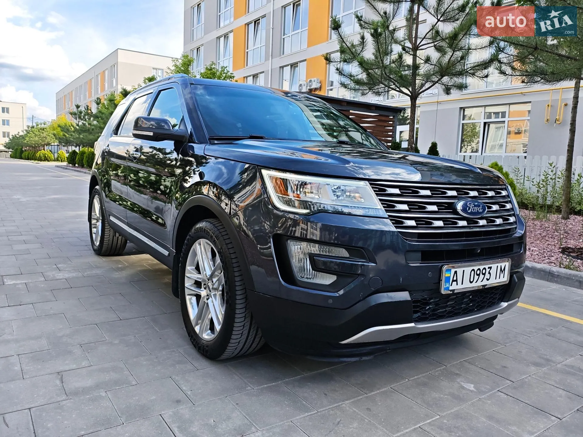 2017 Ford Explorer - мініатюра 3