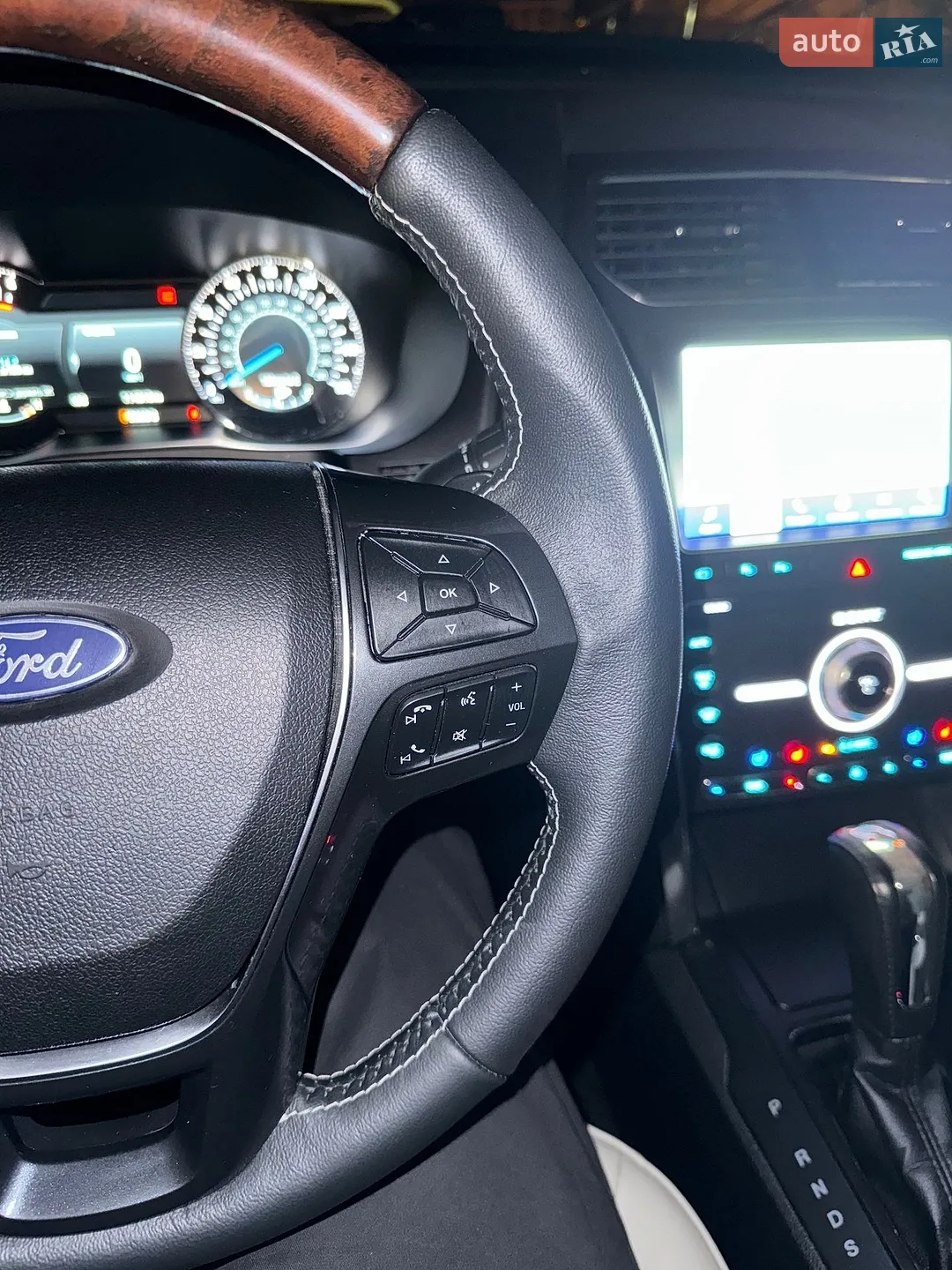 2018 Ford Explorer - мініатюра 28