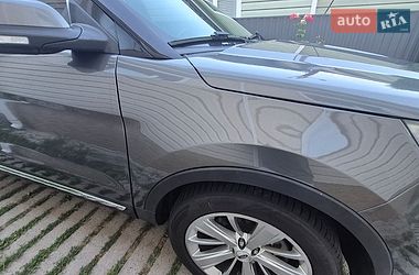 Внедорожник / Кроссовер Ford Explorer 2018 в Чечельнике