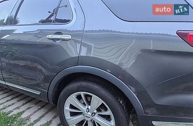 Внедорожник / Кроссовер Ford Explorer 2018 в Чечельнике