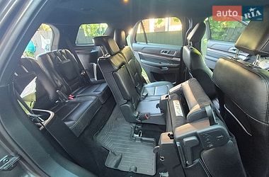 Внедорожник / Кроссовер Ford Explorer 2018 в Чечельнике