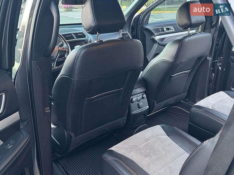 Внедорожник / Кроссовер Ford Explorer 2017 в Днепре