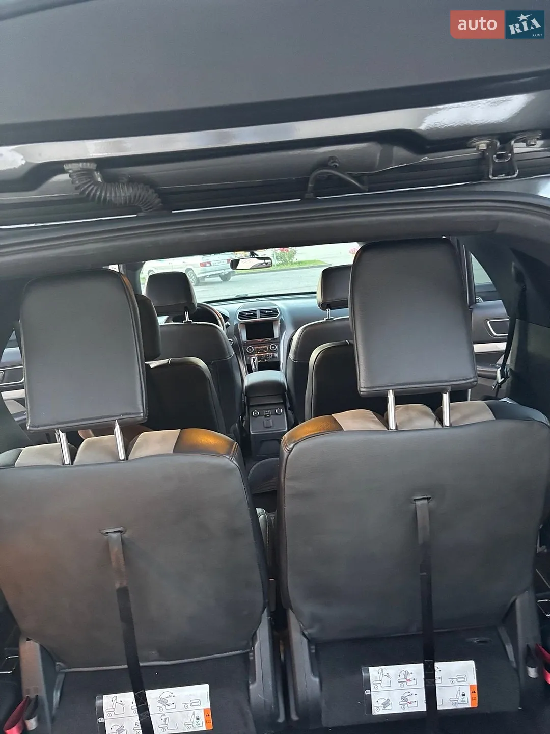 2017 Ford Explorer - мініатюра 9