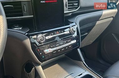Позашляховик / Кросовер Ford Explorer 2022 в Тернополі фото 23 Позашляховик / Кросовер Ford Explorer 2022 в Тернополі
