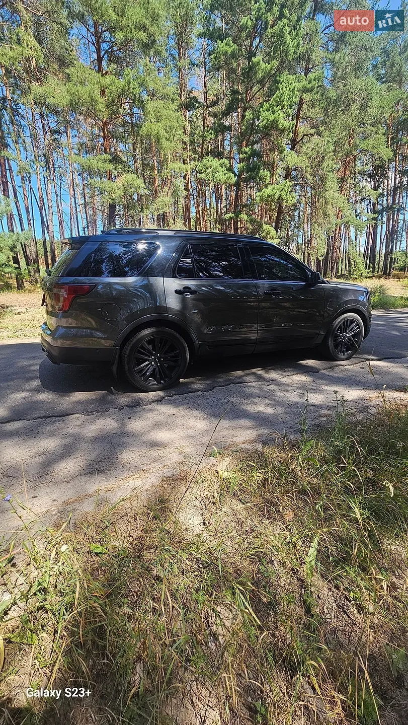 2016 Ford Explorer - мініатюра 10