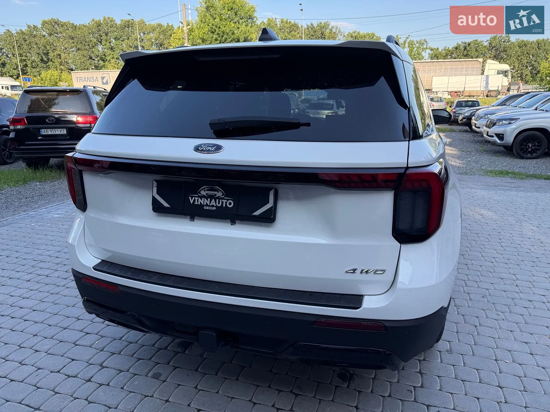 2024 Ford Explorer - мініатюра 16