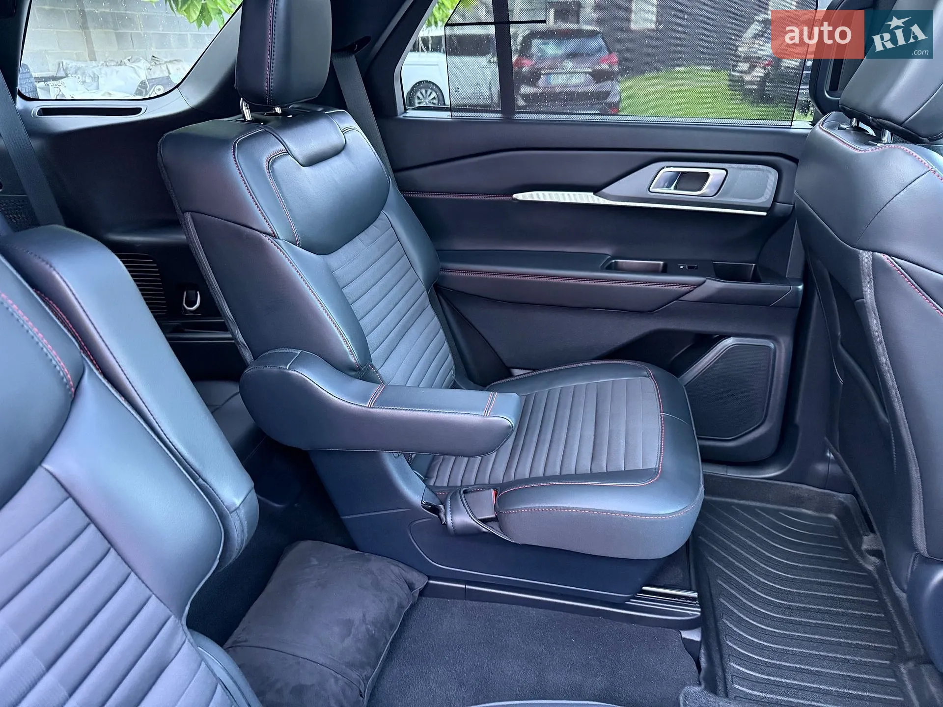 2024 Ford Explorer - мініатюра 61