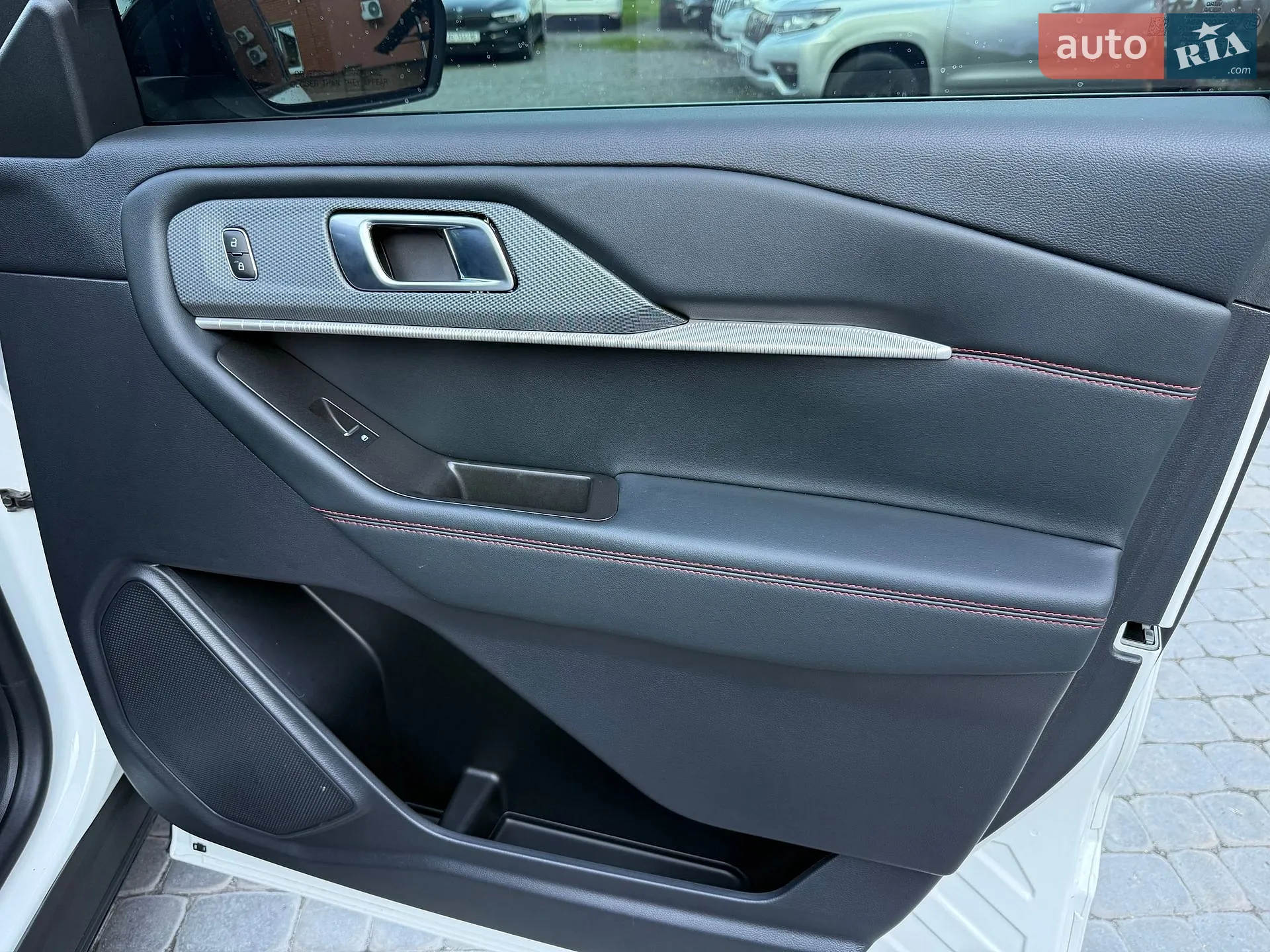 2024 Ford Explorer - мініатюра 71