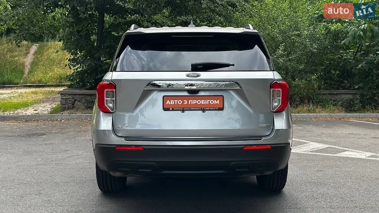 2020 Ford Explorer - мініатюра 5
