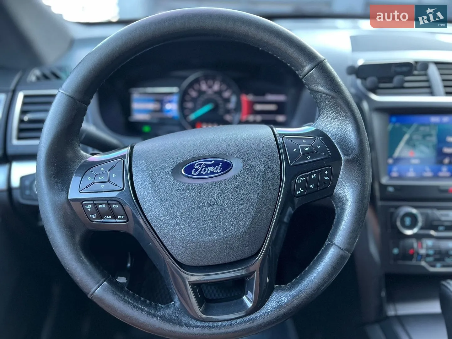 2018 Ford Explorer - мініатюра 45