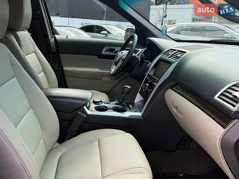 Позашляховик / Кросовер Ford Explorer 2014 в Вінниці фото 16 Позашляховик / Кросовер Ford Explorer 2014 в Вінниці