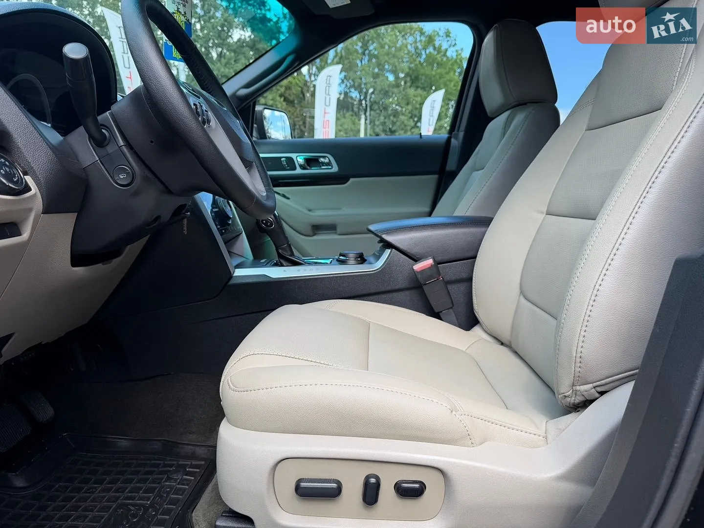 2014 Ford Explorer - мініатюра 27