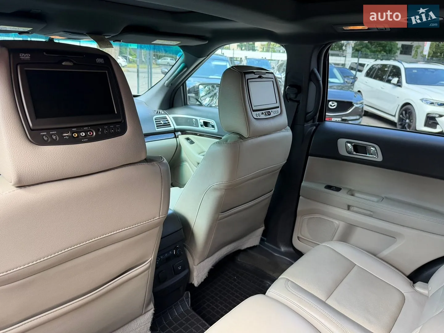 2014 Ford Explorer - мініатюра 25