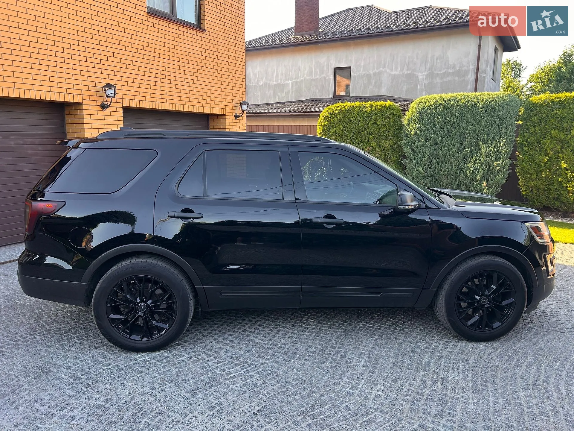 2016 Ford Explorer - мініатюра 7